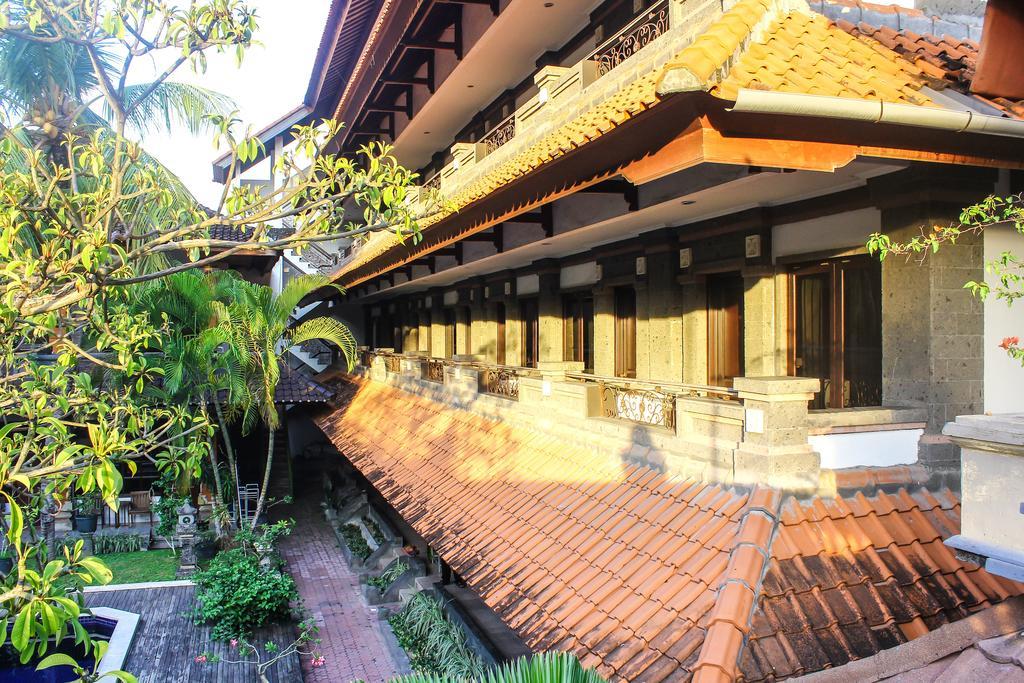 Hotel Puri Tanah Lot Kuta  Luaran gambar