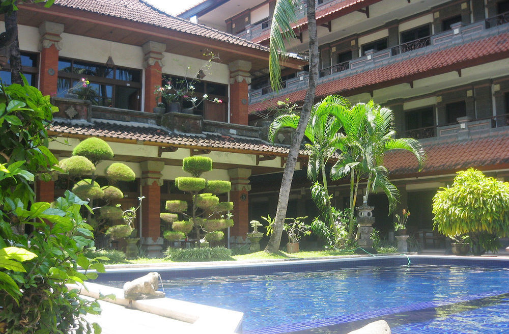 Hotel Puri Tanah Lot Kuta  Luaran gambar