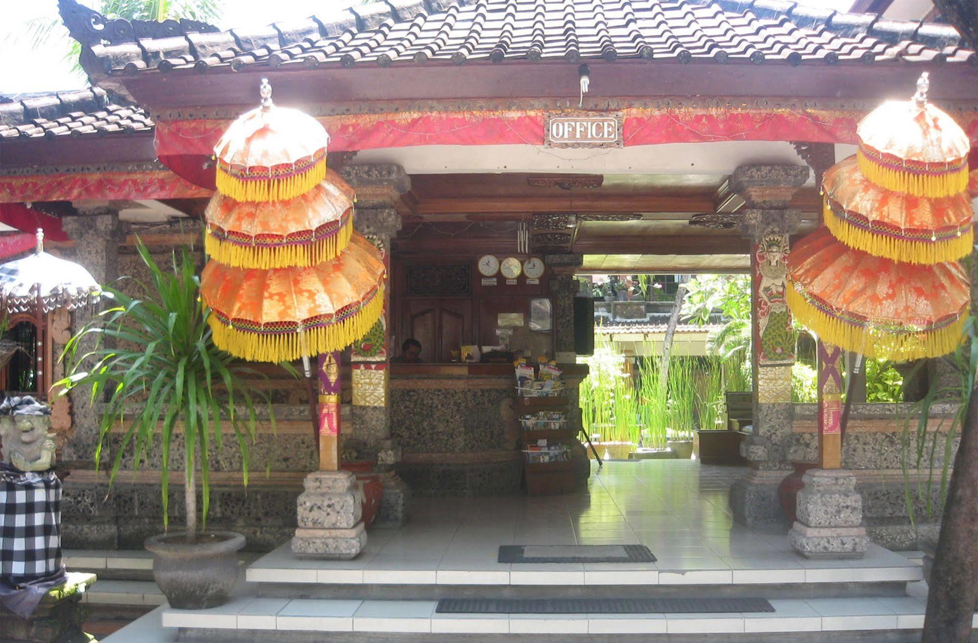 Hotel Puri Tanah Lot Kuta  Luaran gambar