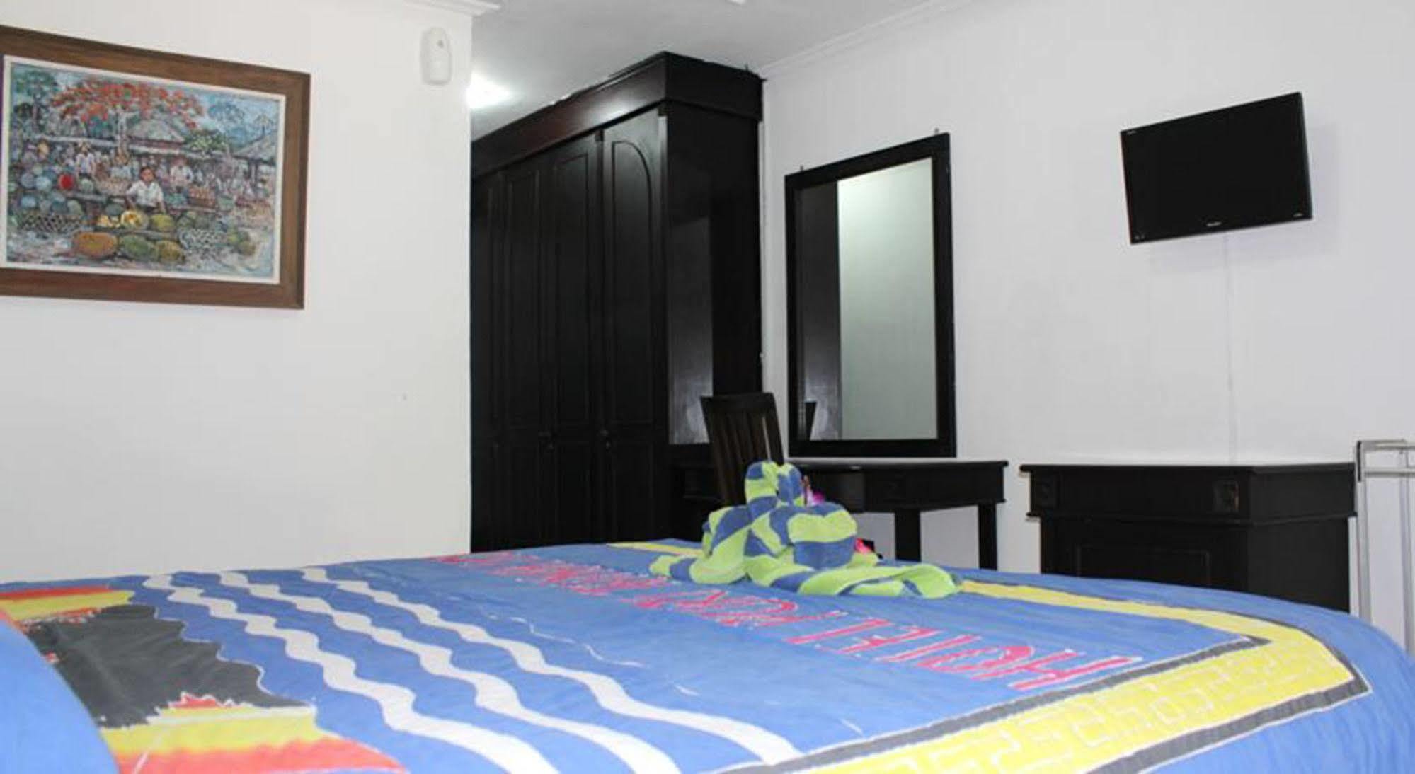 Hotel Puri Tanah Lot Kuta  Luaran gambar